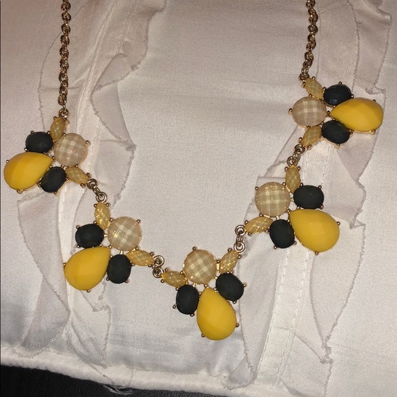 necklace - Picture 2 of 4
